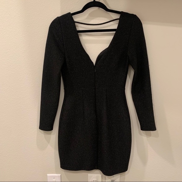 EXPRESS BLACK DRESS - Picture 3 of 7